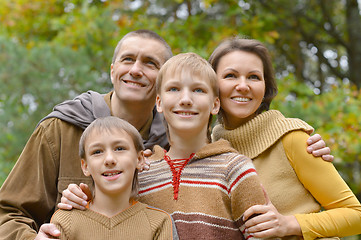 Image showing Family of four in park