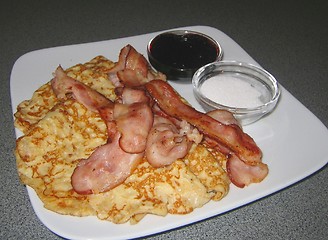 Image showing Pancaces with bacon