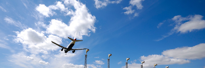 Image showing Plane near airport