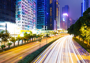 Image showing Busy road in city at night