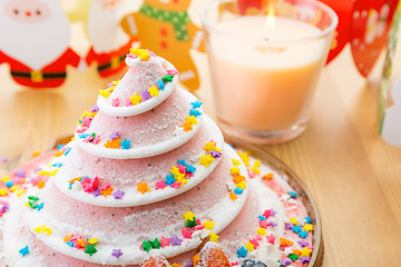 Image showing Christmas cake and decoration