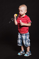 Image showing Little boy in the studio