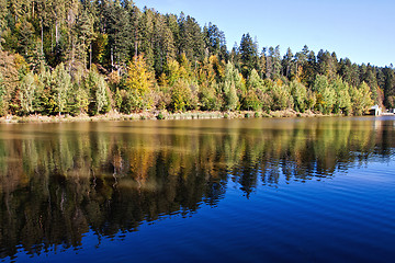 Image showing Lake with reflection of autumn