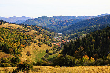 Image showing Autumn valley