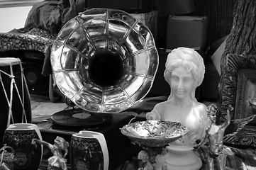 Image showing vintage gramophone and antique objects