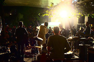 Image showing Musical band playing in Hong Kong