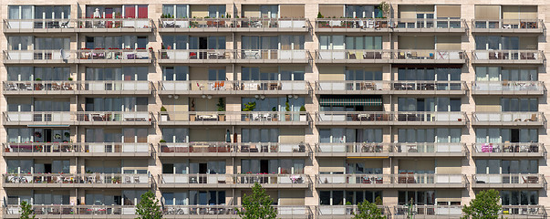 Image showing Texture of a building outdoors