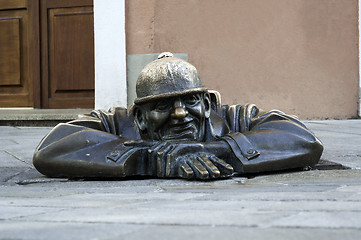 Image showing Cumil, Bratislava statue.