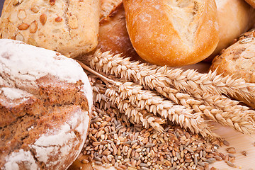 Image showing tasty fresh baked bread bun baguette natural food 