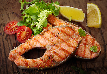 Image showing grilled salmon steak slices