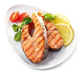 Image showing grilled salmon steak slices