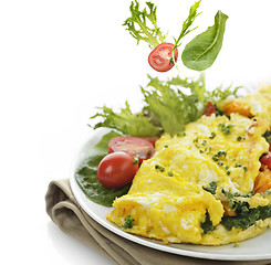 Image showing Omelet With Lettuce And Vegetables 