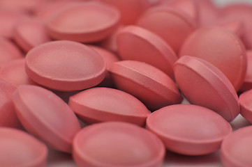 Image showing Scattering of pink tablets