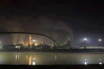 Image showing Oil refinery