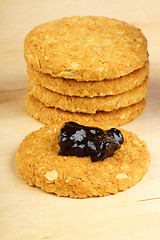 Image showing Crunchy cookies and jam