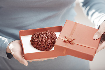 Image showing Gift of love