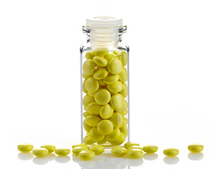 Image showing bottle of yellow valerian extract pills