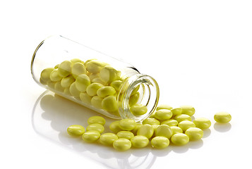 Image showing bottle of yellow valerian extract pills