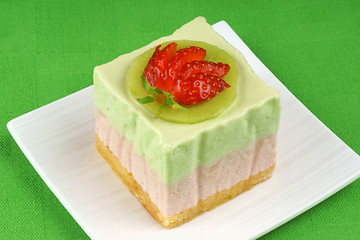 Image showing Strawberry and kiwi bavarian cream dessert