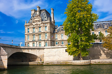 Image showing Louvre museum