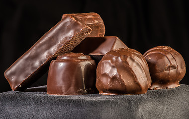 Image showing Chocolate bonbons