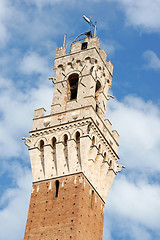 Image showing Torre del Mangia in Siena, Italy