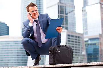 Image showing businessman talking on the phone