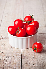 Image showing ripe tomatoes in bowl 