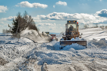 Image showing truck cleaning road in winter