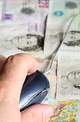 Image showing Earning pounds