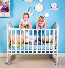 Image showing Children on the bed