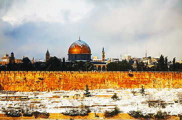 Image showing Overview of Old City in Jerusalem, Israel