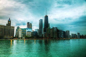 Image showing Downtown Chicago, IL at sunset