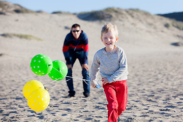 Image showing family at the beach