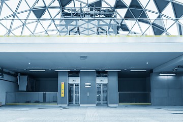 Image showing Modern building with an elevator