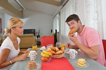 Image showing family have healthy breakfast at home