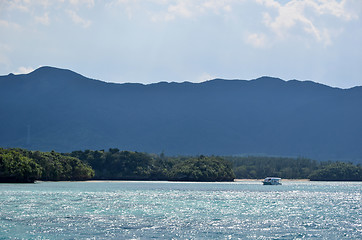 Image showing Glittering water