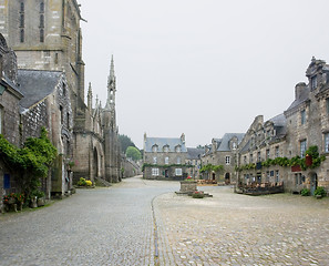 Image showing Locronan