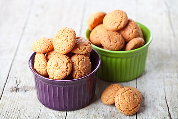 Image showing meringue almond cookies in bowls