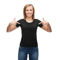 Image showing woman in blank black t-shirt