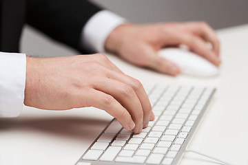 Image showing businessman with computer