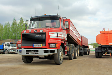 Image showing Sisu SR300 8x2 Heavy Duty Truck