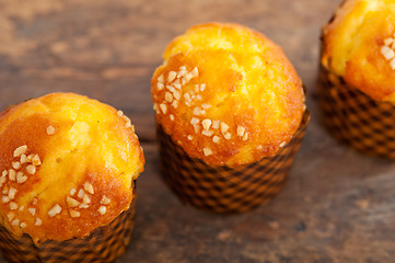 Image showing fresh baked muffin 