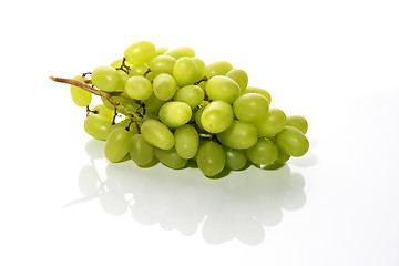 Image showing white grapes