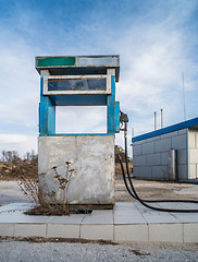 Image showing Old gas pump