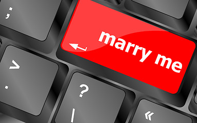 Image showing Wording Marry Me on computer keyboard key