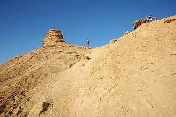 Image showing Tourists on camel head rock