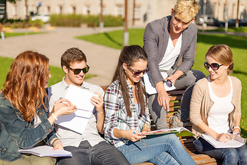 Image showing group of students or teenagers hanging out