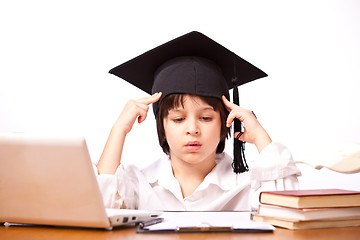 Image showing child receives education