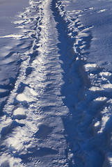 Image showing winter footpath